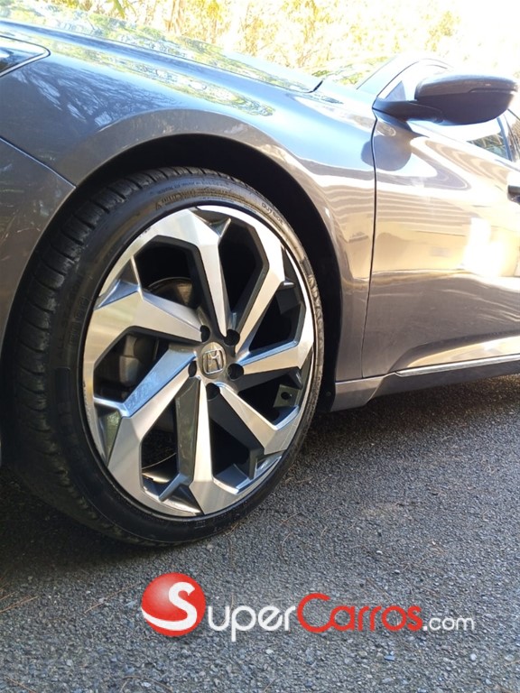 2018 Honda Accord EXL — foto 2 / 10