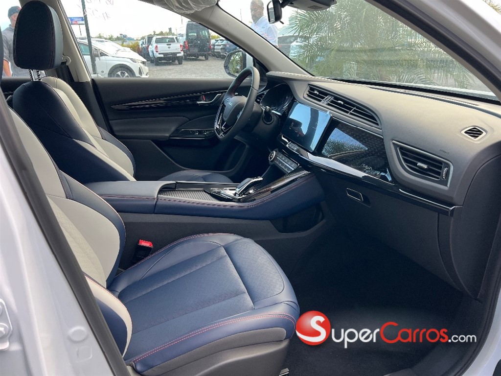 2026 Dongfeng AX7 — foto 8 / 9