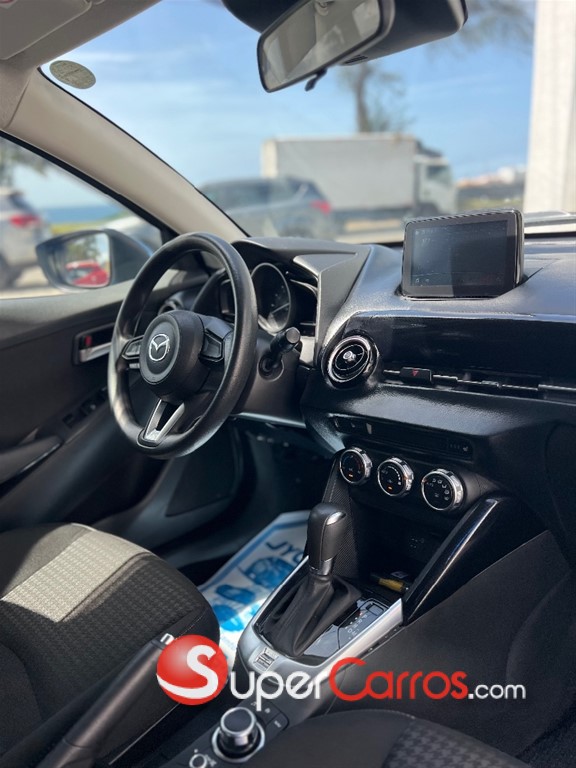 2019 Mazda Demio — foto 10 / 12