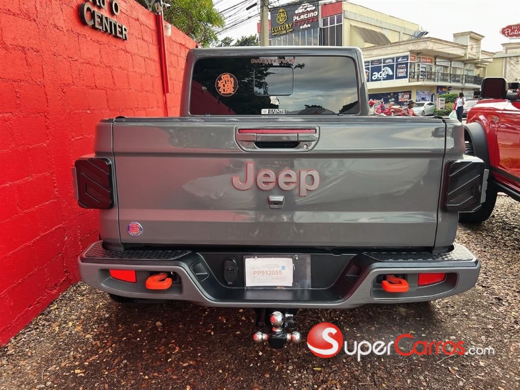 2020 Jeep Gladiator Mojave — foto 4 / 9