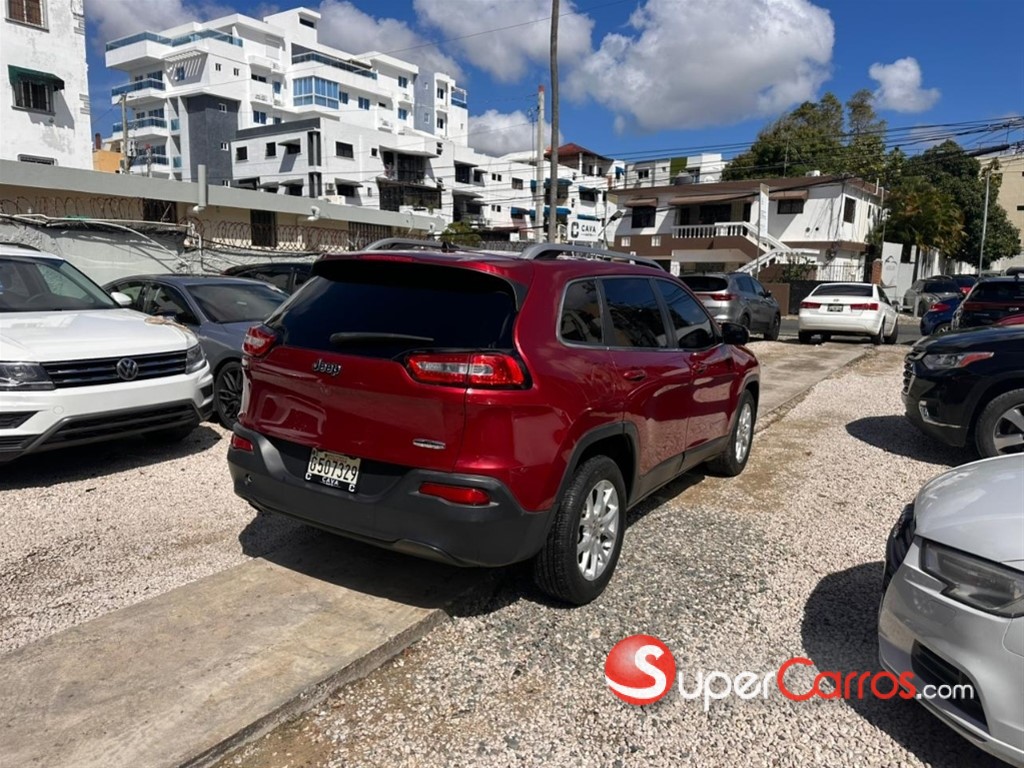 2017 Jeep Cherokee Latitude — foto 6 / 12