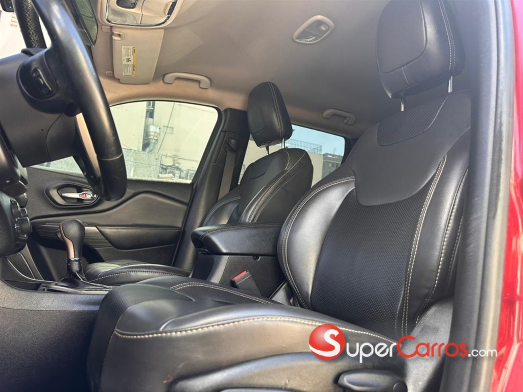 2017 Jeep Cherokee Latitude — foto 7 / 12