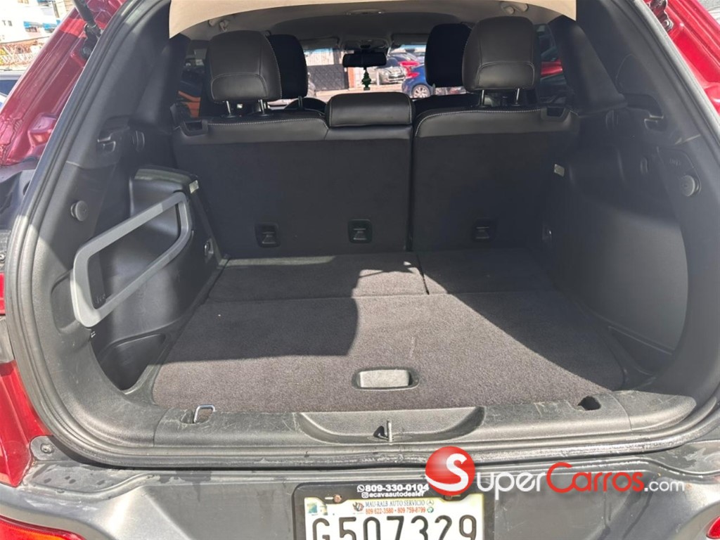 2017 Jeep Cherokee Latitude — foto 12 / 12