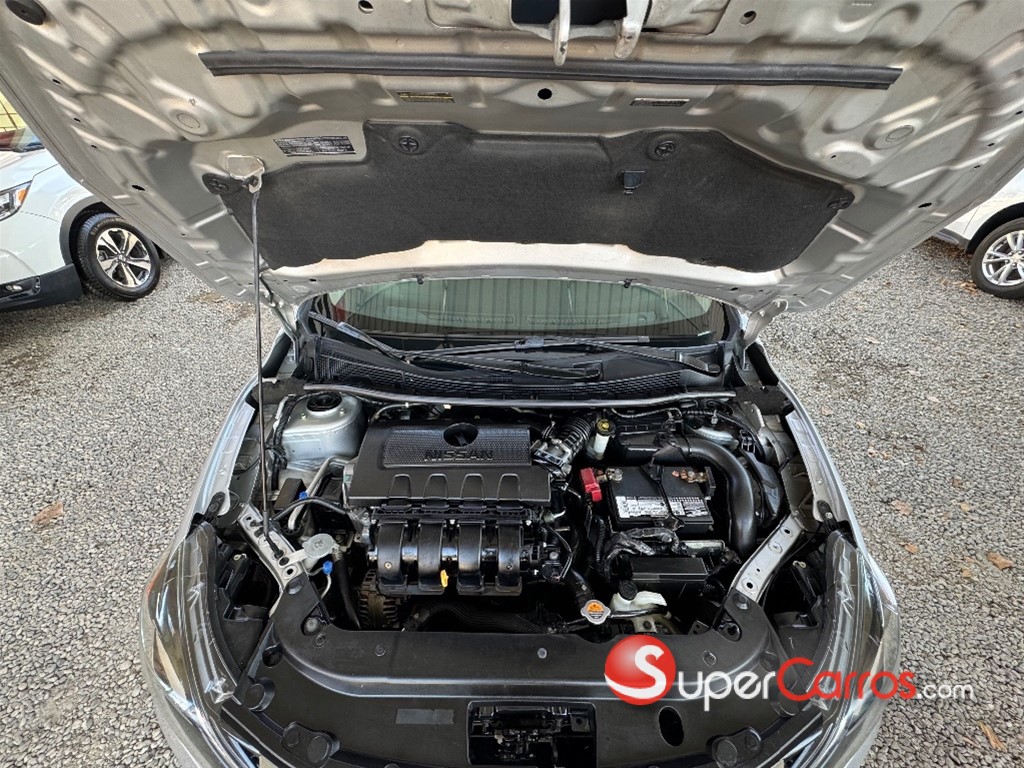 2018 Nissan Sentra S — foto 12 / 12