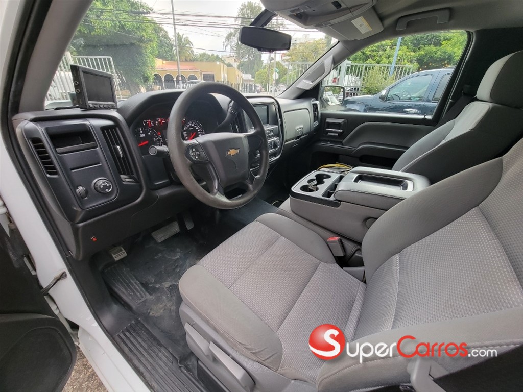 2017 Chevrolet Silverado — foto 12 / 12