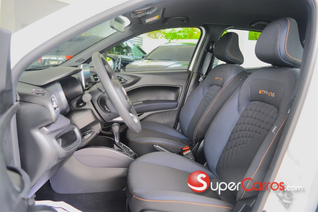 2024 Fiat ARGO TREKKING — foto 6 / 10