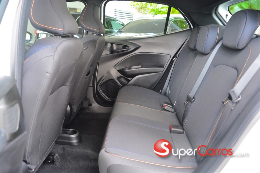 2024 Fiat ARGO TREKKING — foto 7 / 10