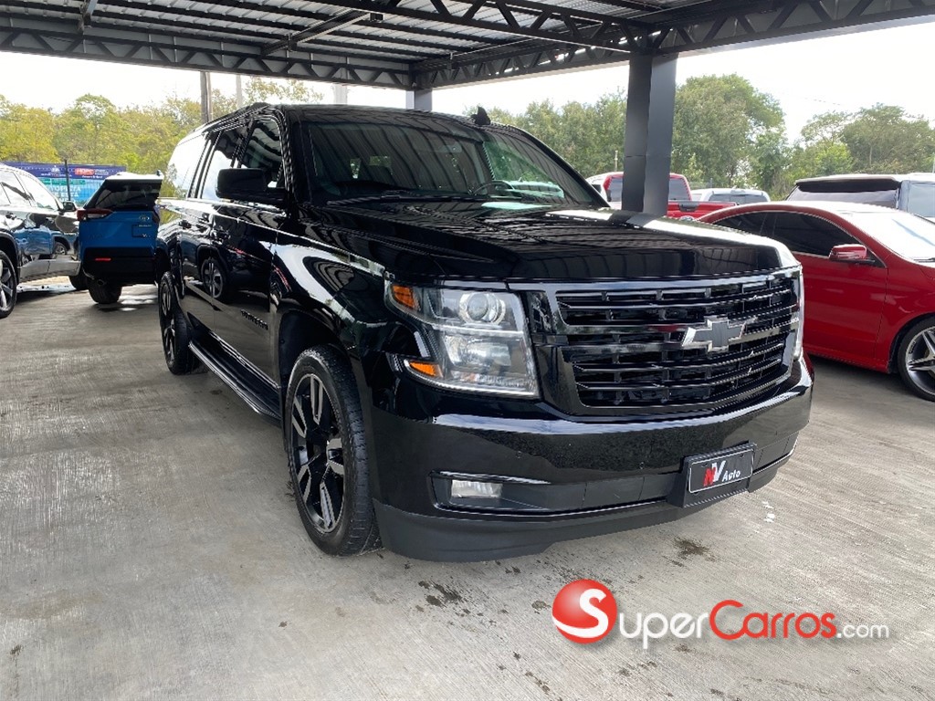 2019 Chevrolet Suburban LT — foto 2 / 11