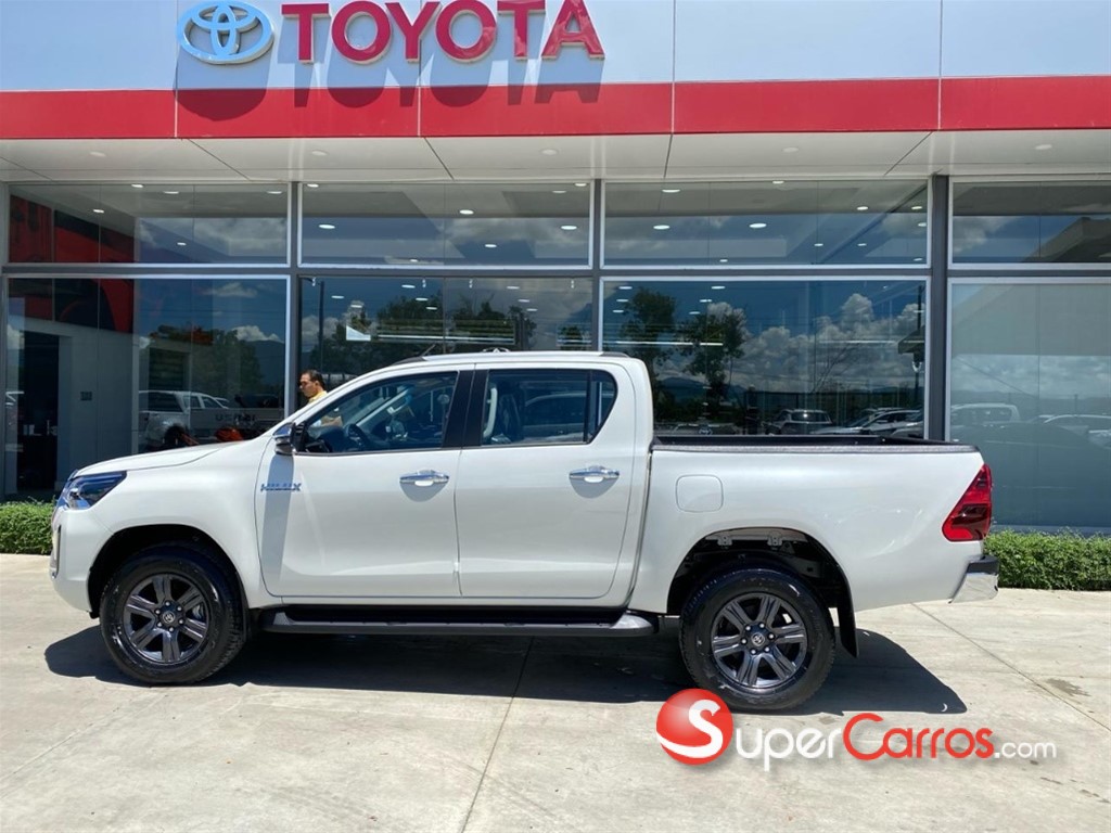 2026 Toyota Hilux Limited — foto 3 / 5