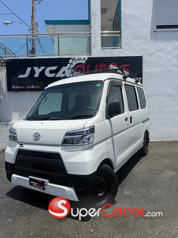 2020 Toyota Pixis