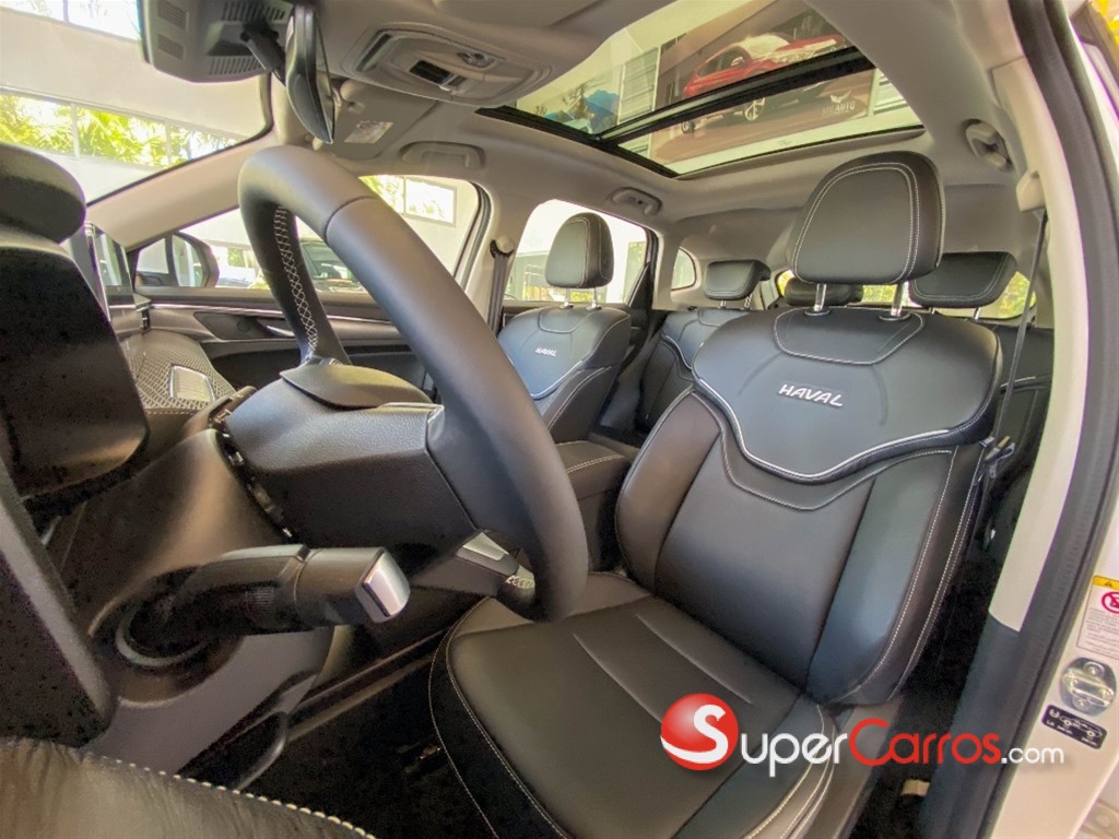 2024 GWM Haval Jolion Hev — foto 8 / 12