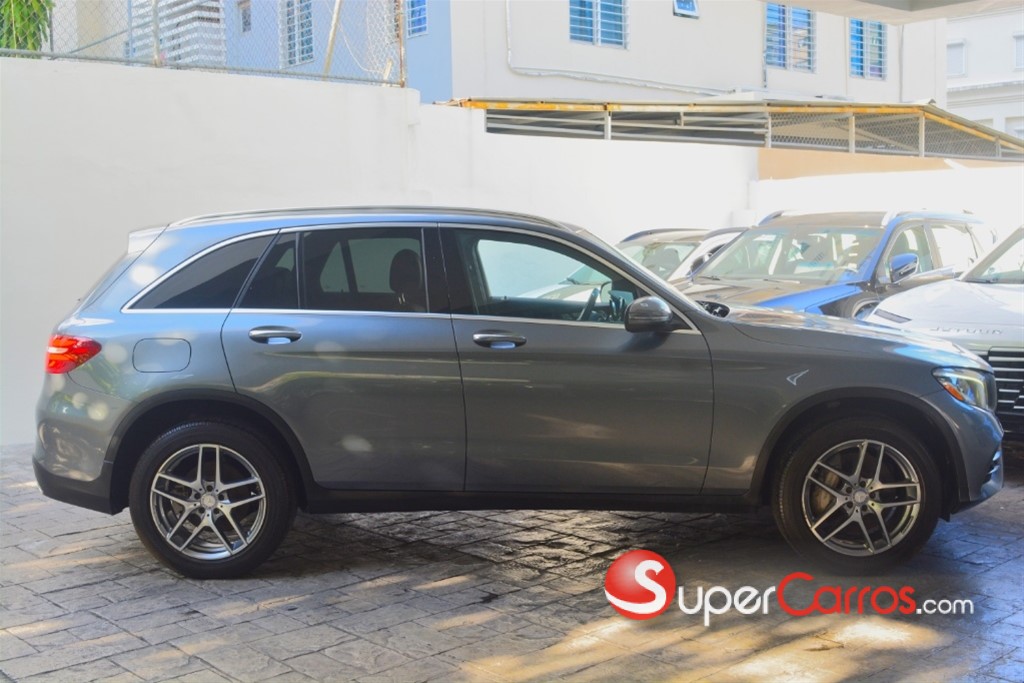 2017 Mercedes-Benz Clase GLC 300 — foto 4 / 11