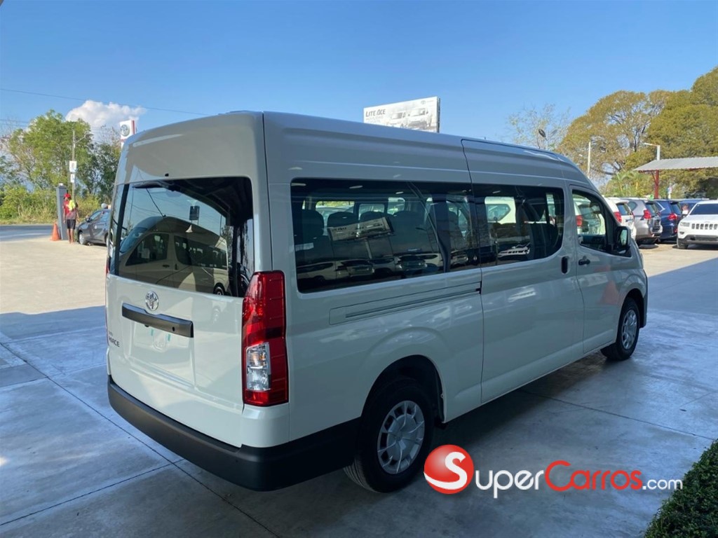 2026 Toyota Hiace — foto 3 / 9