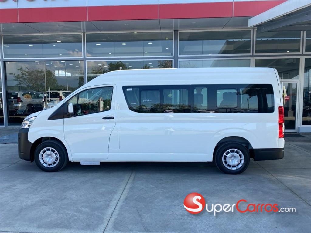 2026 Toyota Hiace — foto 4 / 9