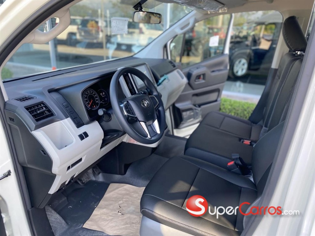 2026 Toyota Hiace — foto 7 / 9