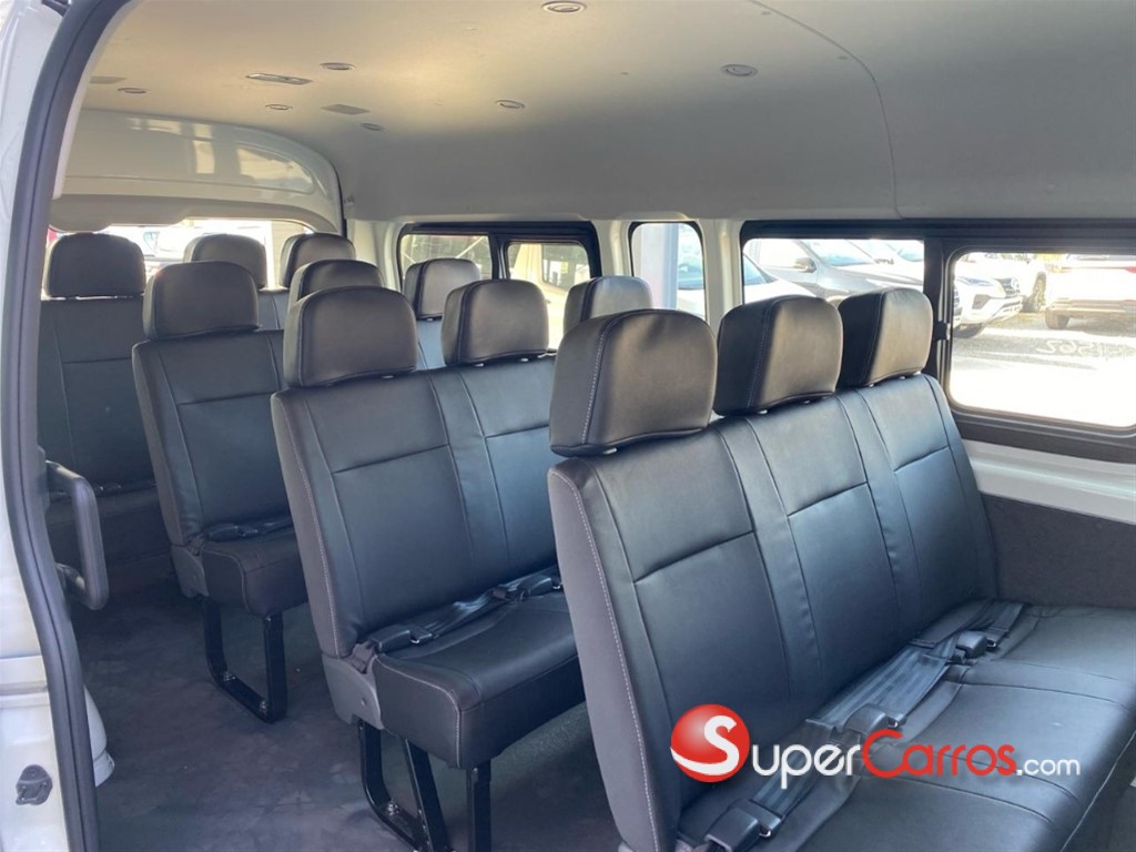 2026 Toyota Hiace — foto 9 / 9