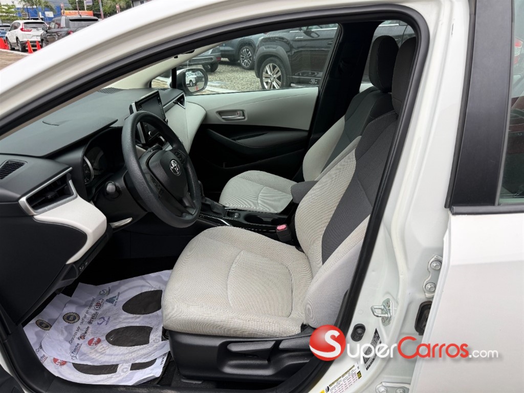 2020 Toyota Corolla LE — foto 5 / 10