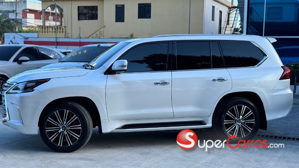 2020 Lexus LX 570 — foto 2 / 12
