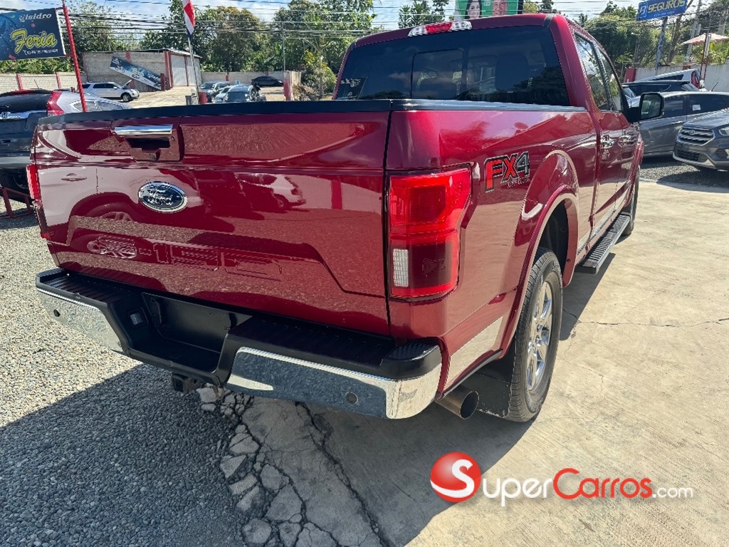 2018 Ford F 150 Lariat Powerstroke — foto 6 / 7