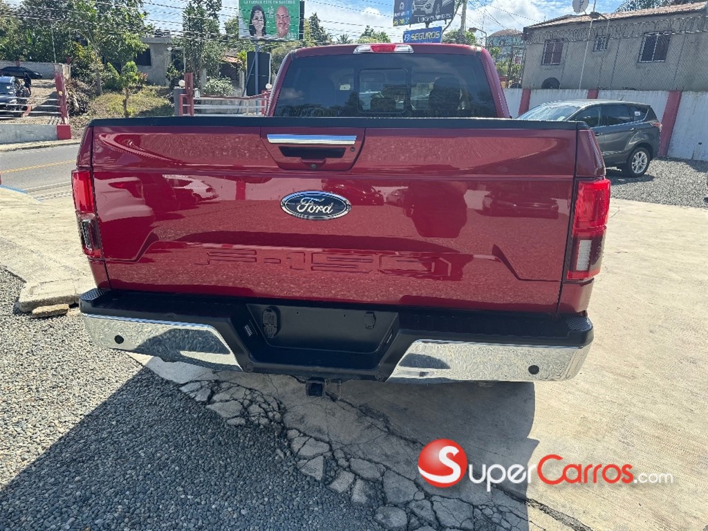 2018 Ford F 150 Lariat Powerstroke — foto 7 / 7