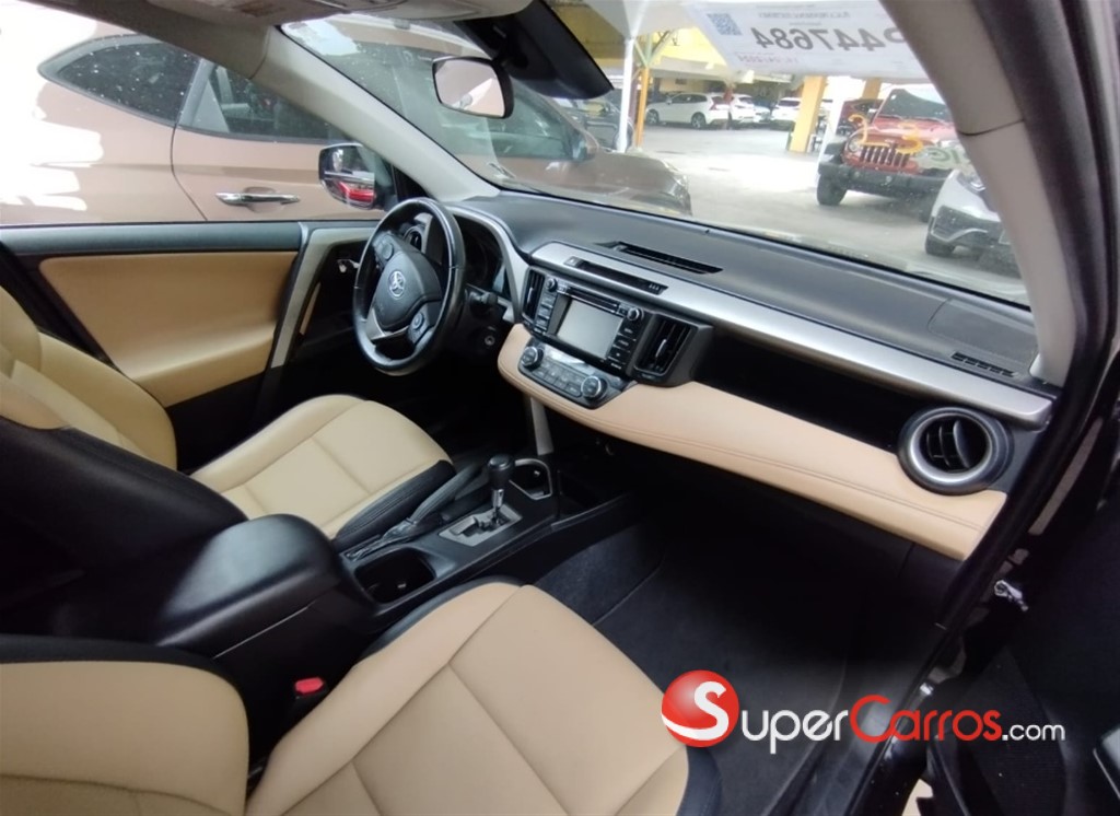 2018 Toyota RAV4 XLE — foto 6 / 12