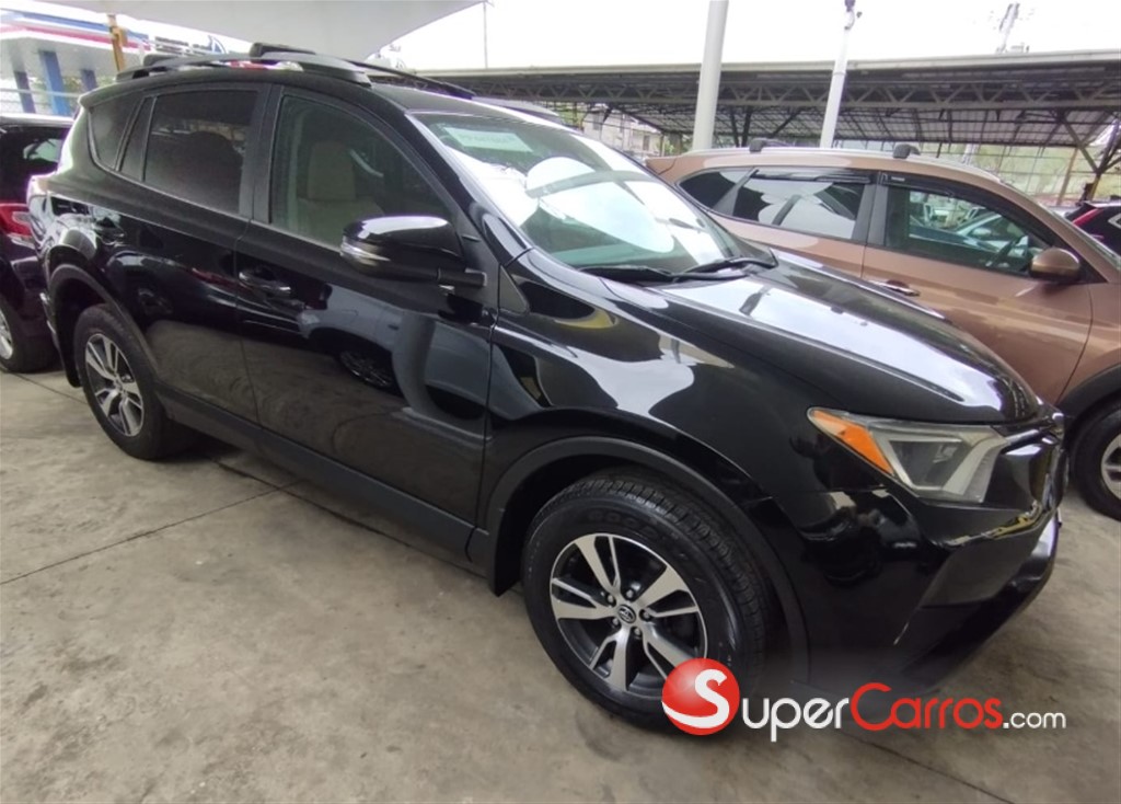 2018 Toyota RAV4 XLE — foto 7 / 12
