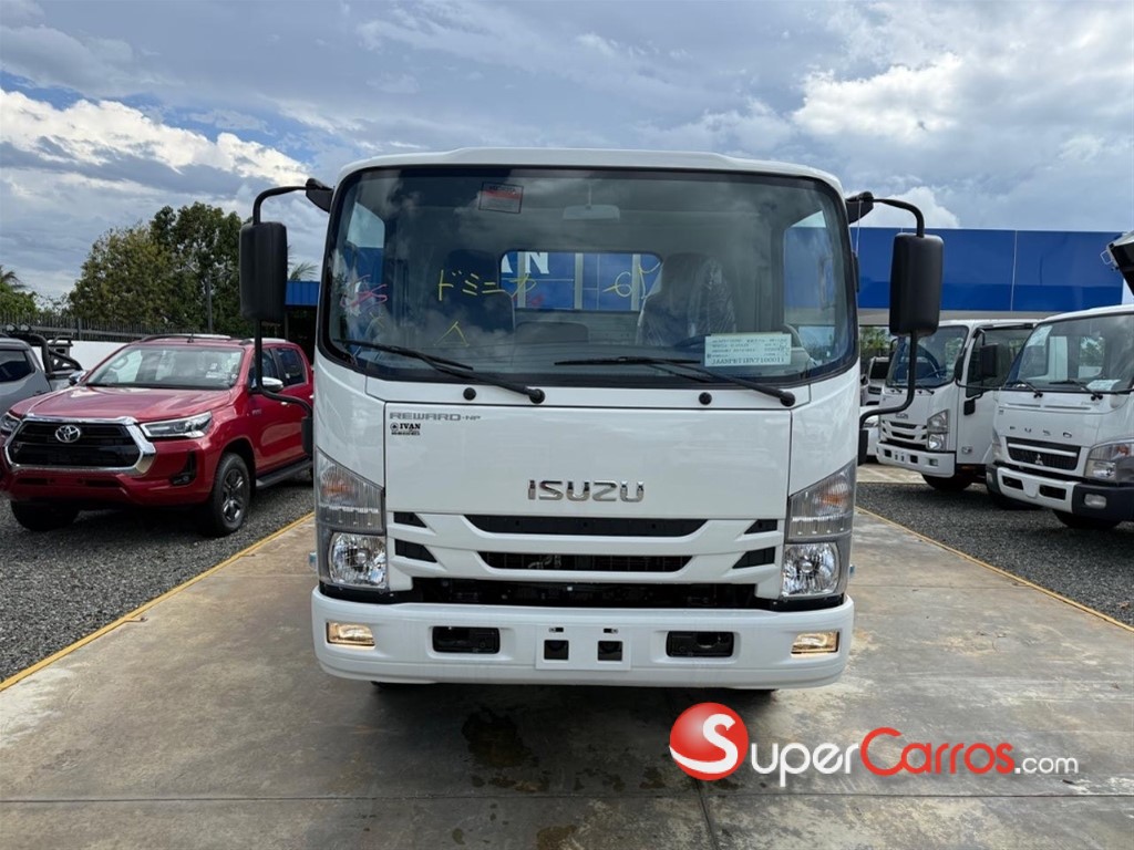 2027 Isuzu NPR 14 pies — foto 2 / 12