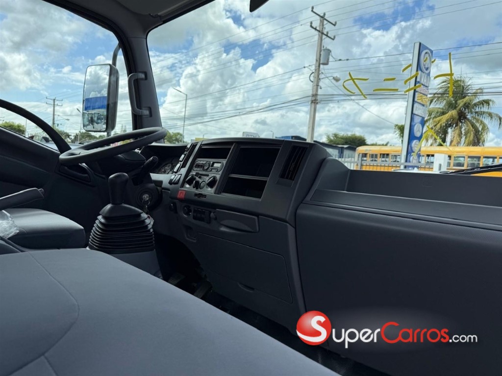 2027 Isuzu NPR 14 pies — foto 9 / 12