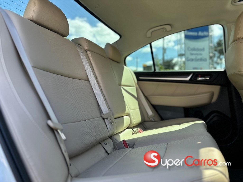 2018 Subaru Legacy Limited — foto 6 / 11