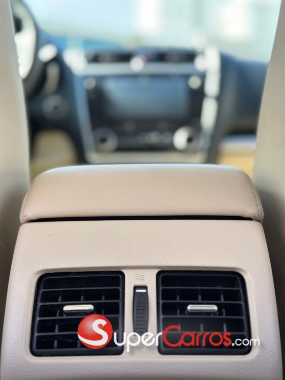 2018 Subaru Legacy Limited — foto 8 / 11