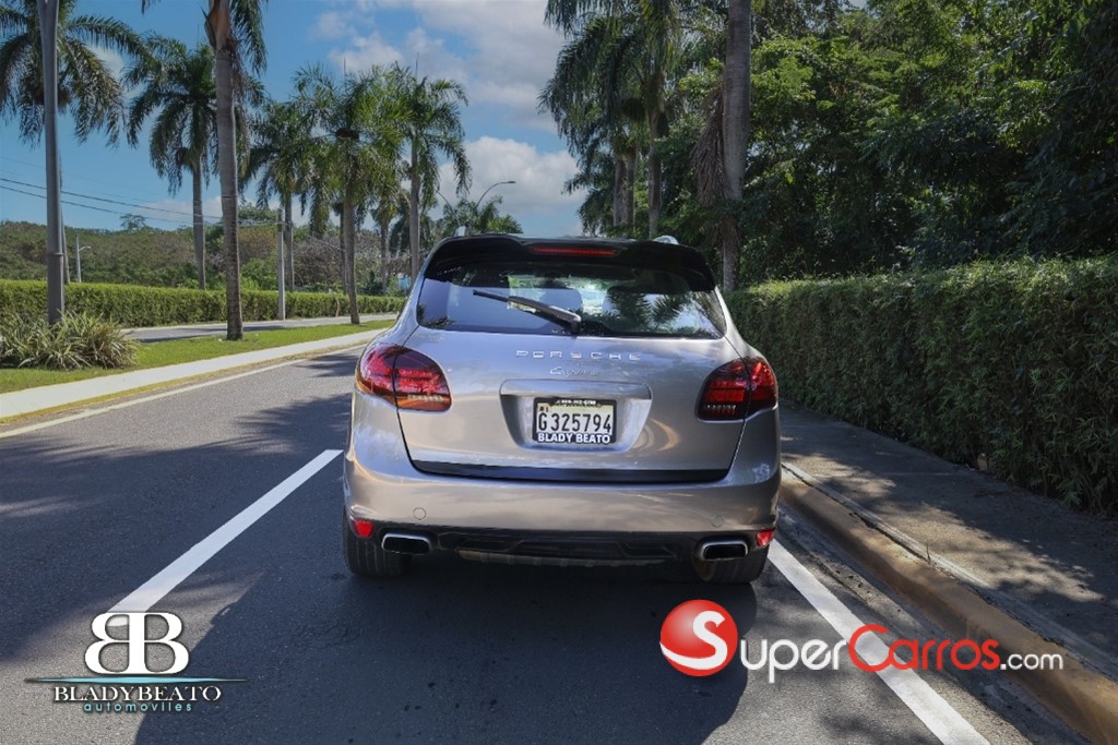 2013 Porsche Cayenne Diesel — foto 10 / 11