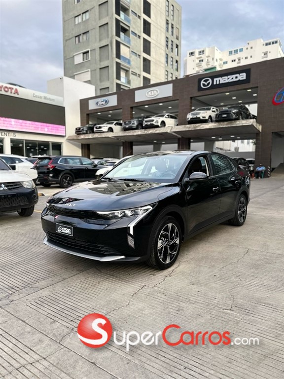 2025 Kia K-3 — foto 2 / 10