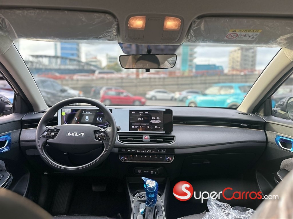 2025 Kia K-3 — foto 8 / 10