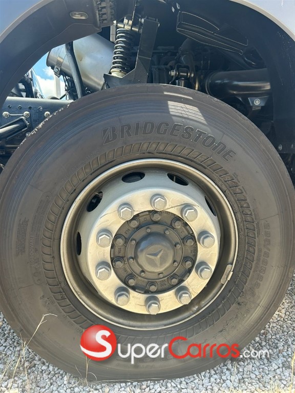 2024 Mercedes-Benz Axor — foto 3 / 11