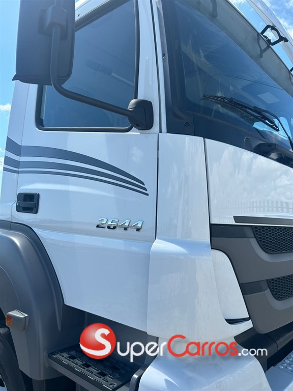 2024 Mercedes-Benz Axor — foto 8 / 11