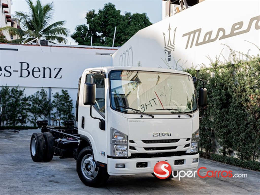 2025 Isuzu NPR 14 pies