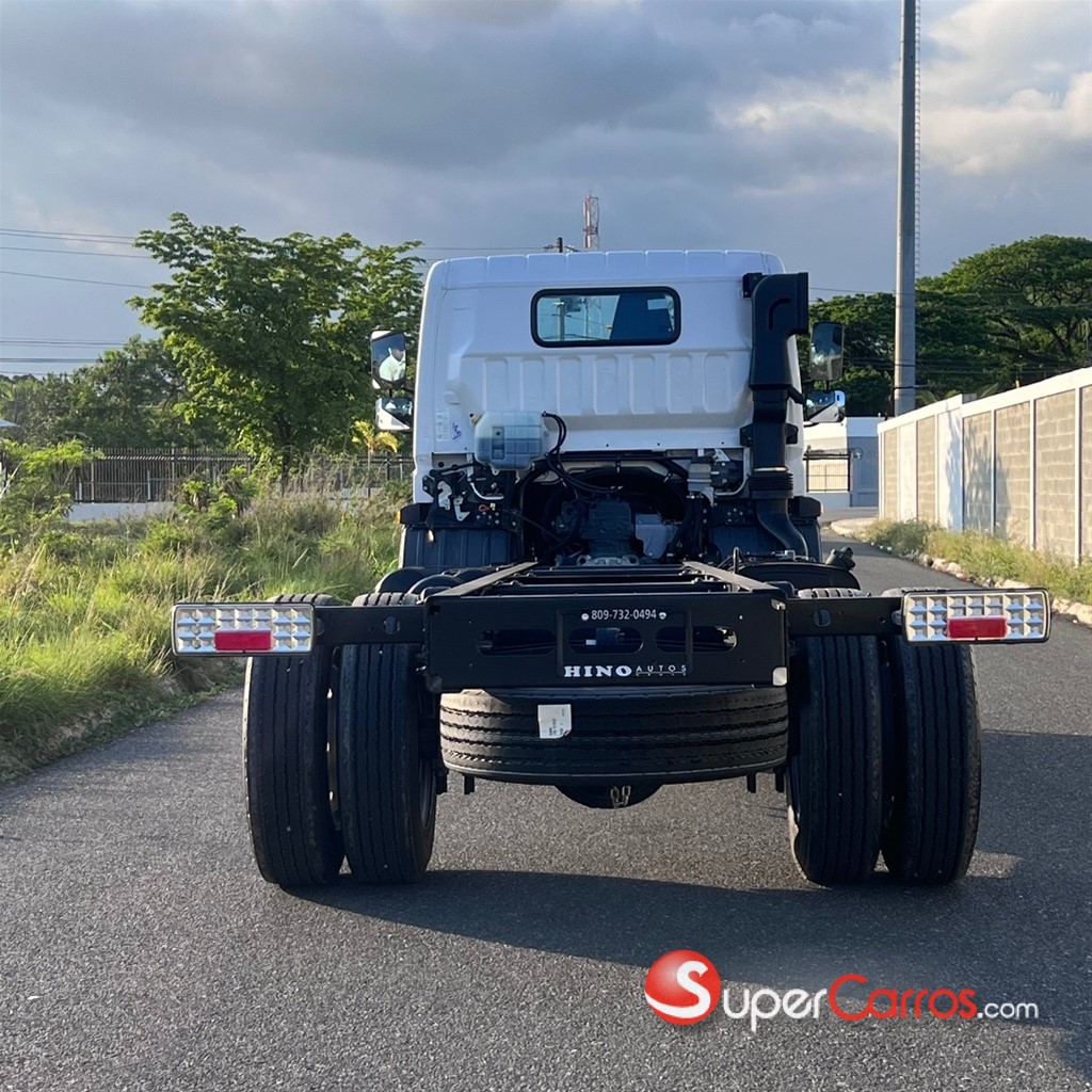 2024 Mitsubishi Motors Fuso Canter — foto 5 / 12