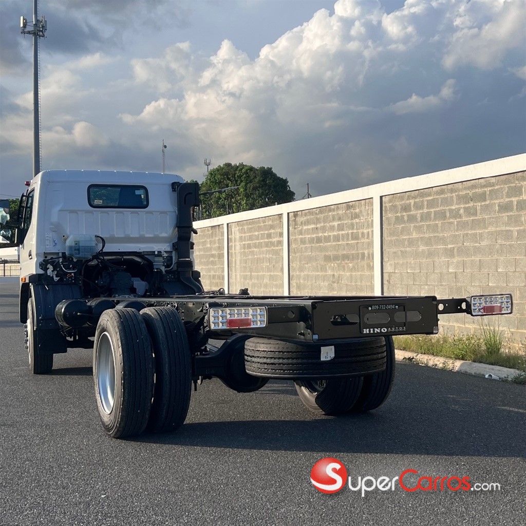 2024 Mitsubishi Motors Fuso Canter — foto 9 / 12