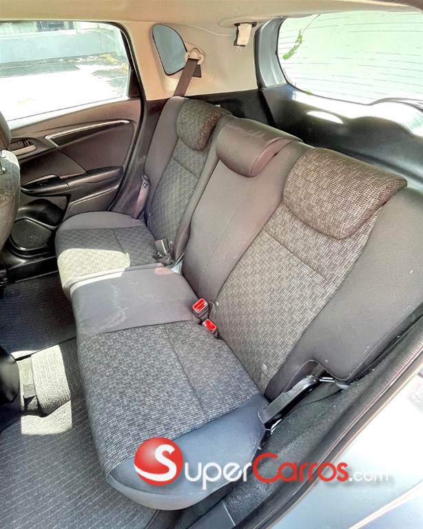 2017 Honda Fit — foto 7 / 8