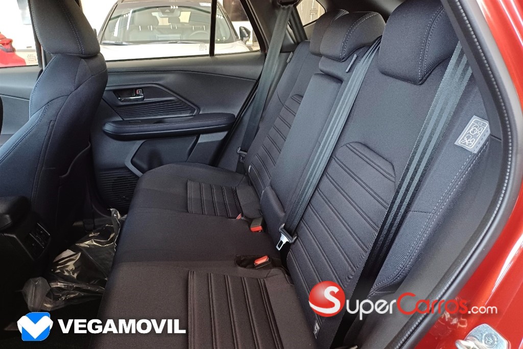 2024 Toyota Yaris Cross Full Híbrido — foto 9 / 12