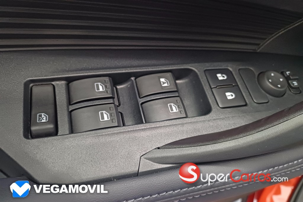 2024 Toyota Yaris Cross Full Híbrido — foto 12 / 12