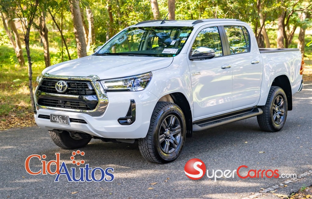 2026 Toyota Hilux Limited — foto 2 / 12