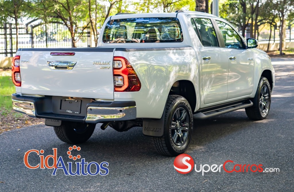 2026 Toyota Hilux Limited — foto 4 / 12