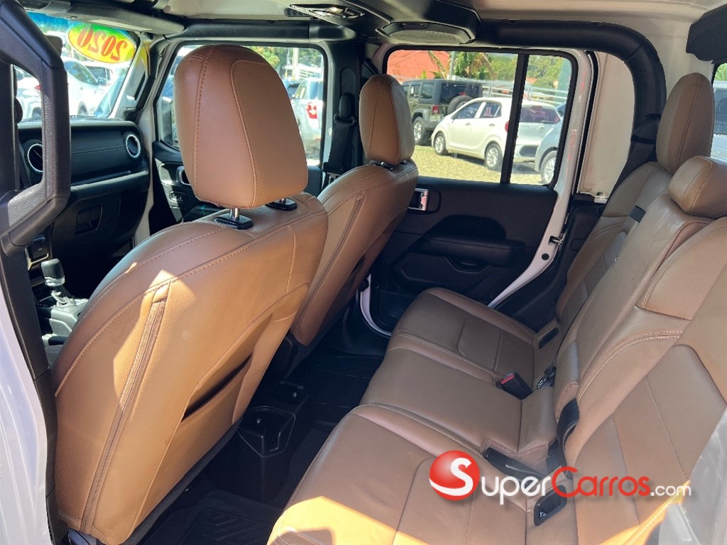 2020 Jeep Gladiator Overland — foto 7 / 9