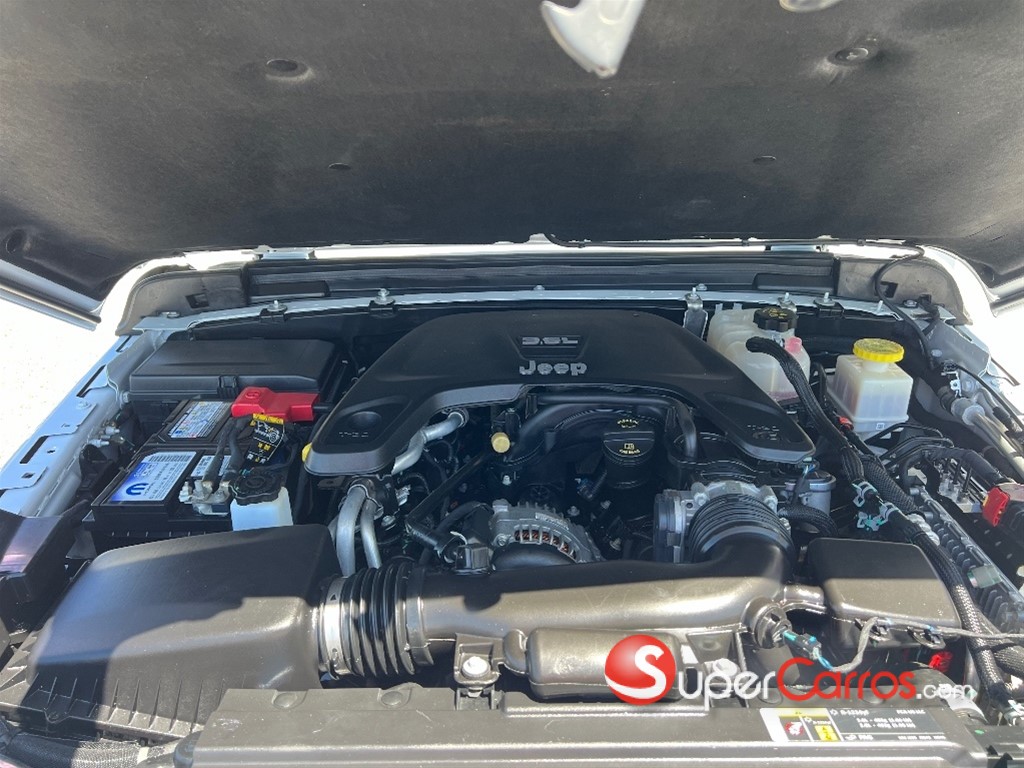 2020 Jeep Gladiator Overland — foto 8 / 9