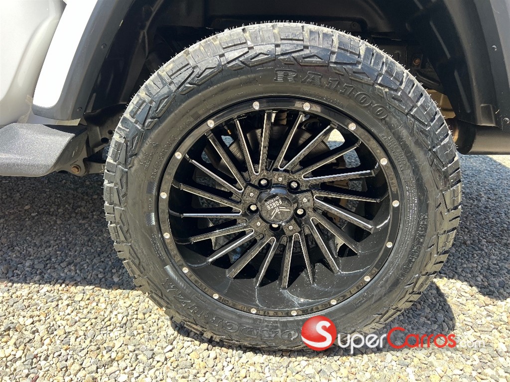2020 Jeep Gladiator Overland — foto 9 / 9