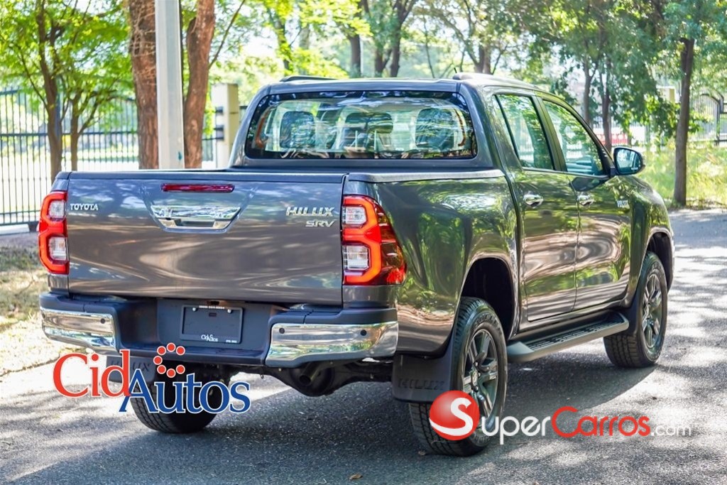 2026 Toyota Hilux Limited — foto 11 / 12