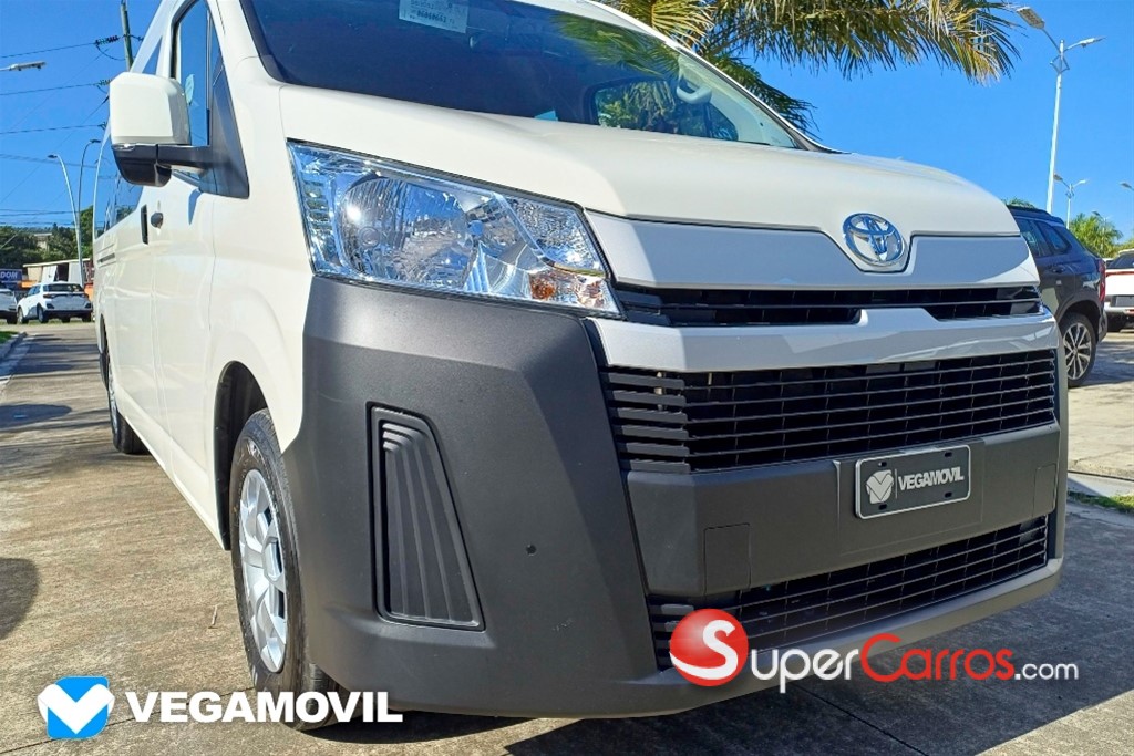 2026 Toyota Hiace — foto 5 / 12