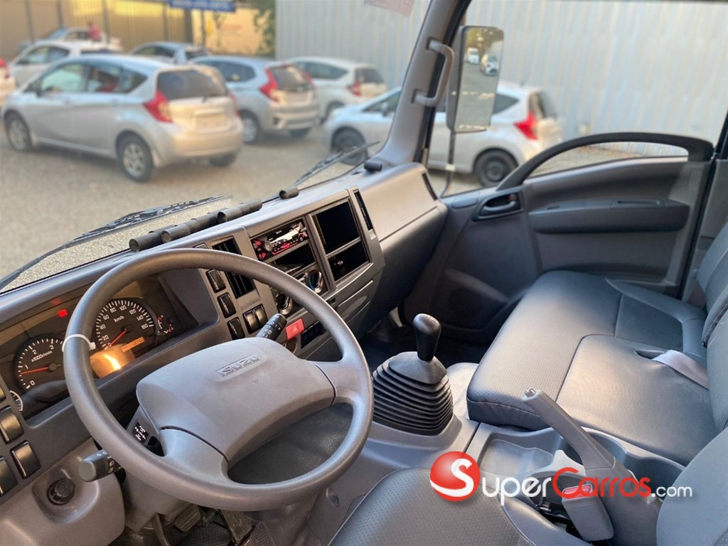 2022 Isuzu Camion Cama Larga — foto 3 / 12