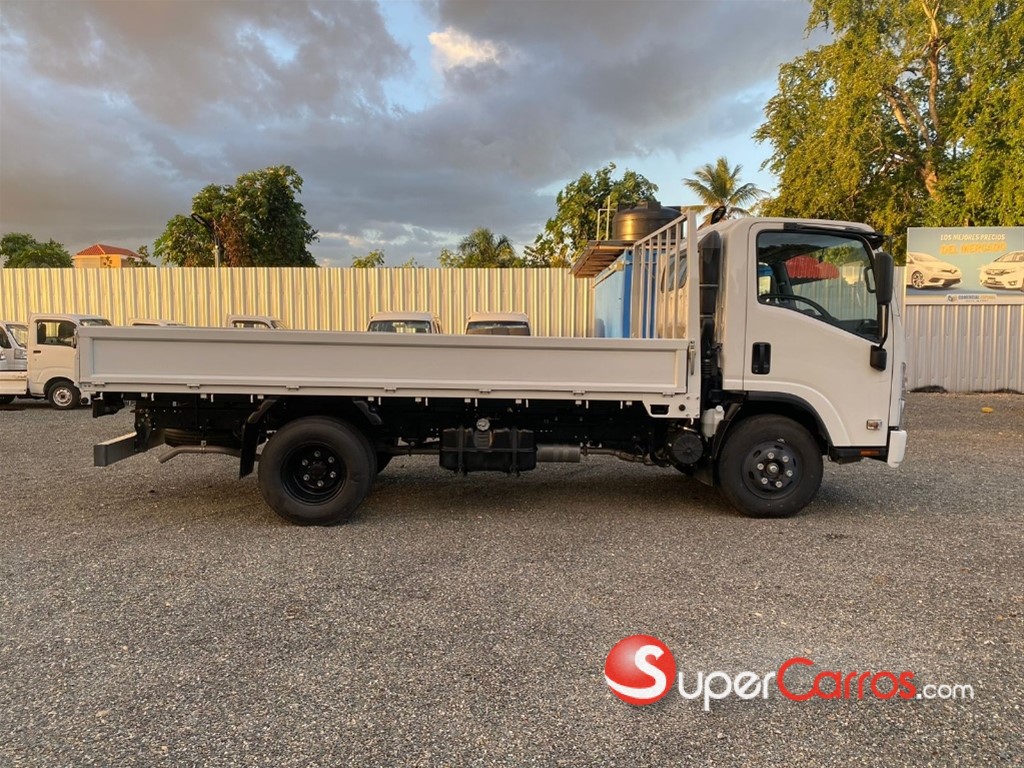 2022 Isuzu Camion Cama Larga — foto 5 / 12